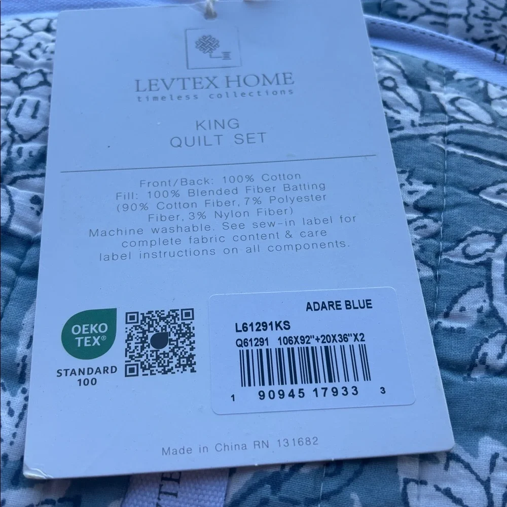 Levtex Home Adare Blue Reversible King/Cal King Quilt Set106x92in)2 Pillow Shams